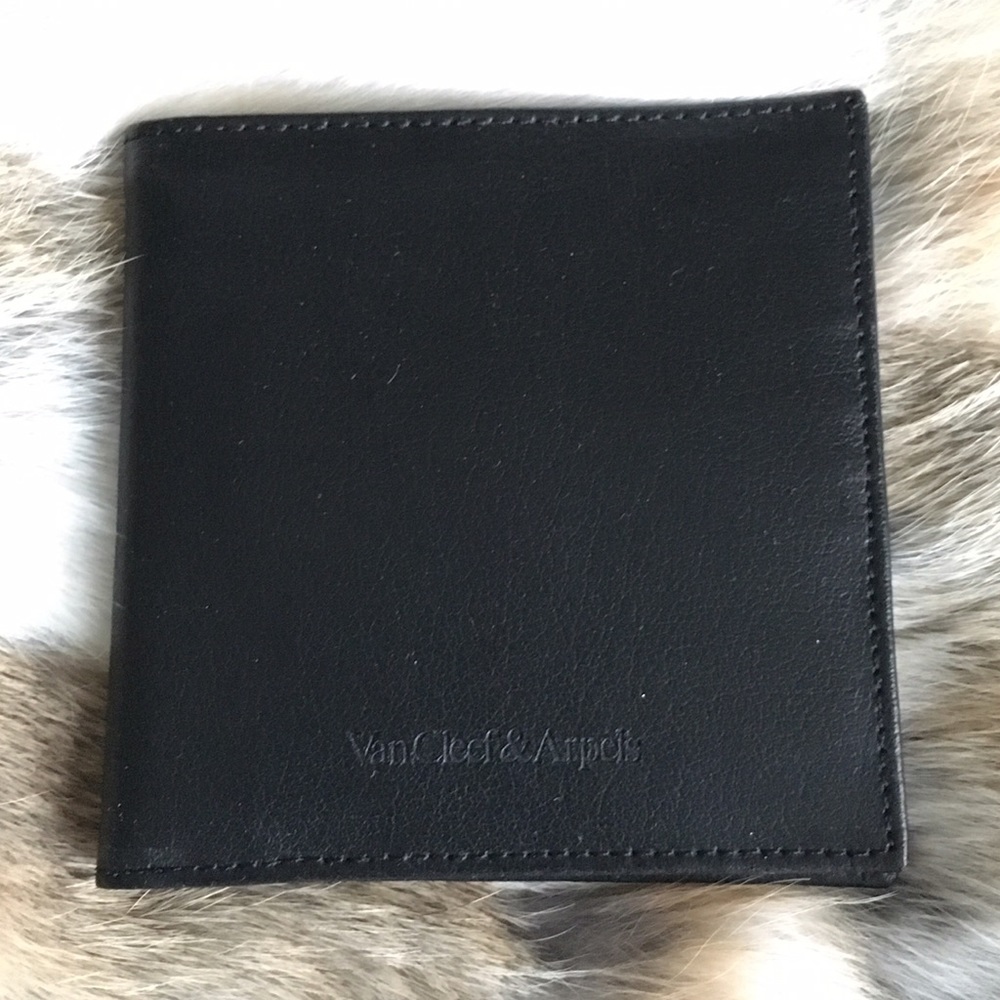🆕 Van Cleef & Arpels Men's Leather Wallet